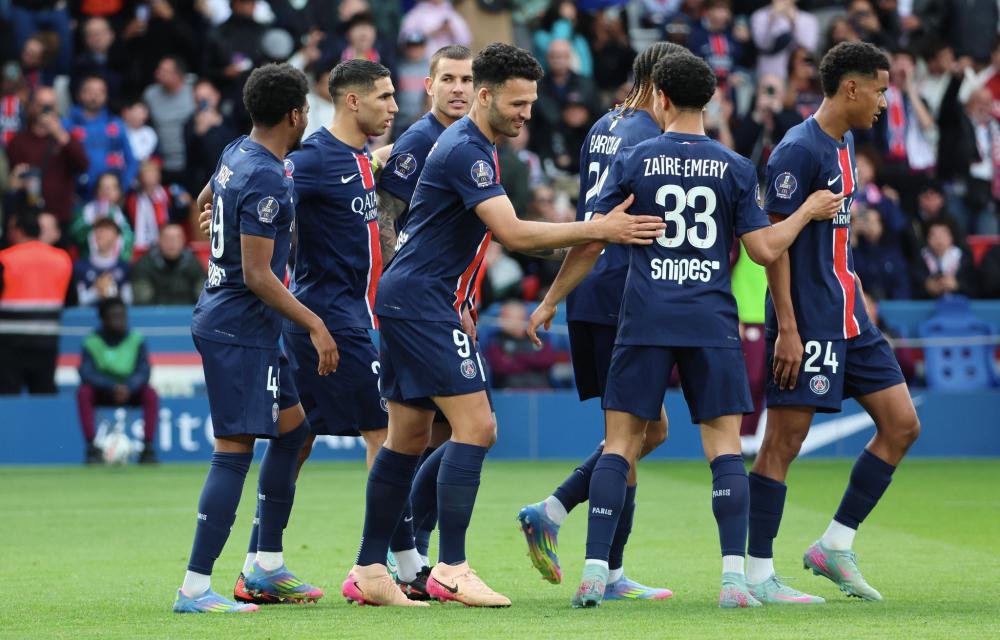 态度也不容 态度也不容